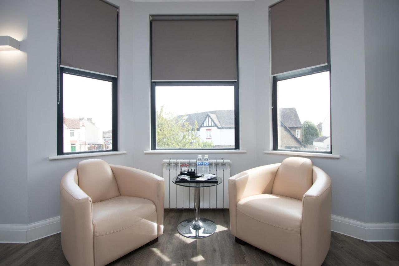 Westciti Caroco Aparthotel London Borough of London Borough of Croydon Exteriör bild
