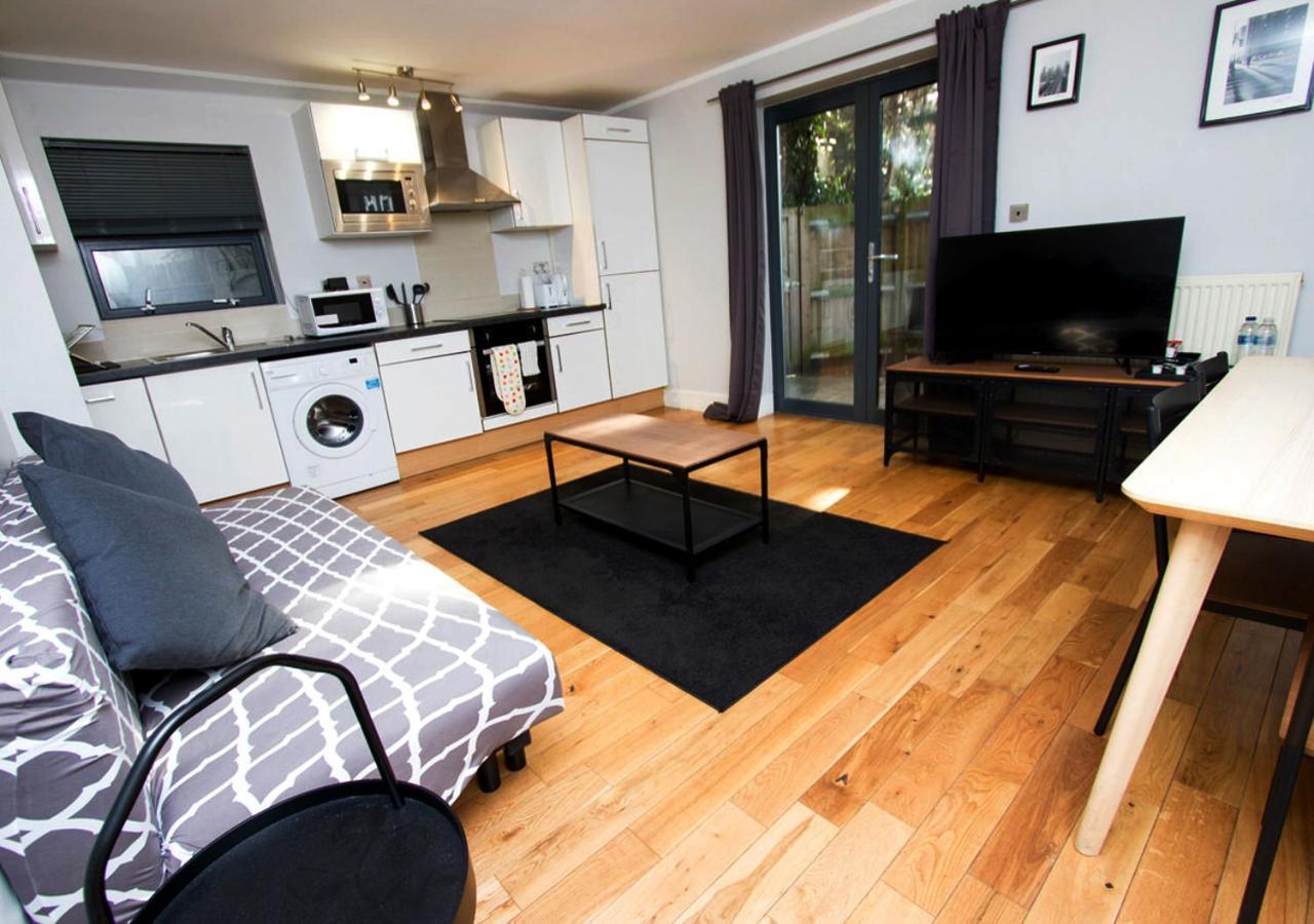 Westciti Caroco Aparthotel London Borough of London Borough of Croydon Exteriör bild